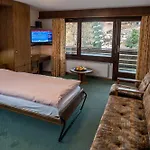 Apartment Paradies